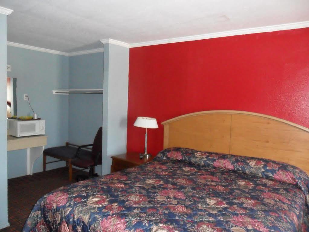 Muenster A-Ok Motel מראה חיצוני תמונה
