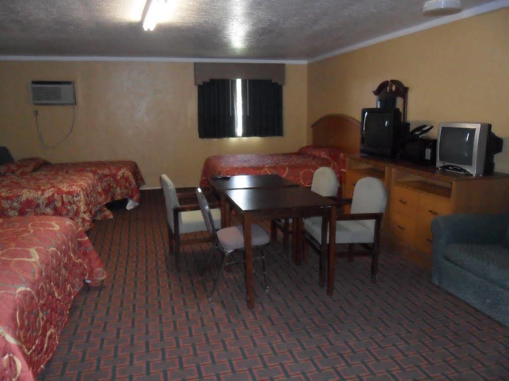 Muenster A-Ok Motel מראה חיצוני תמונה